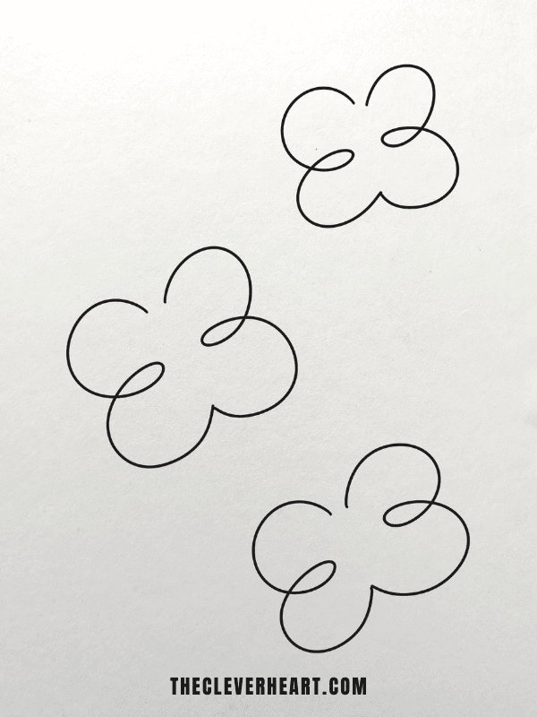 very easy butterfly drawings